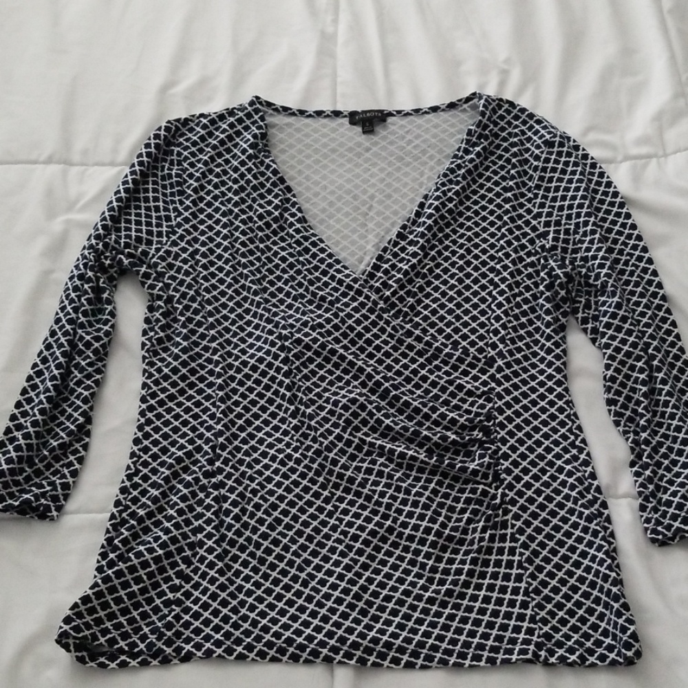 A sweet looking top.